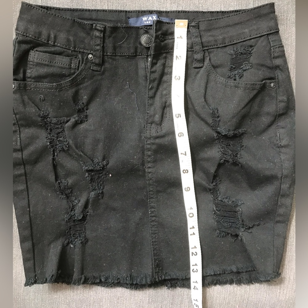 Skirt - Picture 2 of 5
